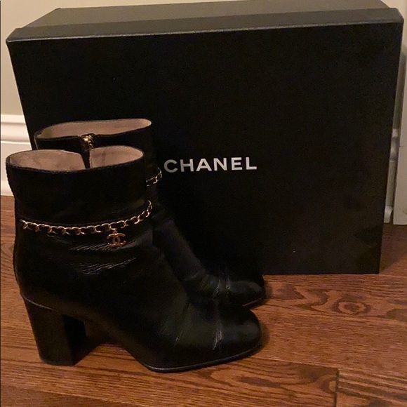 CHANEL Shoes - Black Chanel Boots 🖤